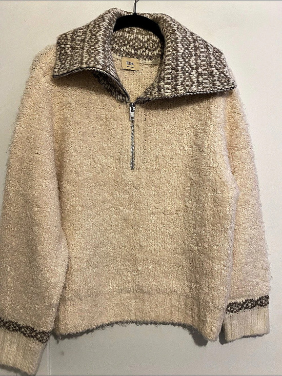 Elie Tahari Sweaters - Elie Tahari Bouclé Quarter-Zip Sweater in Cream & Brown Medium Like New